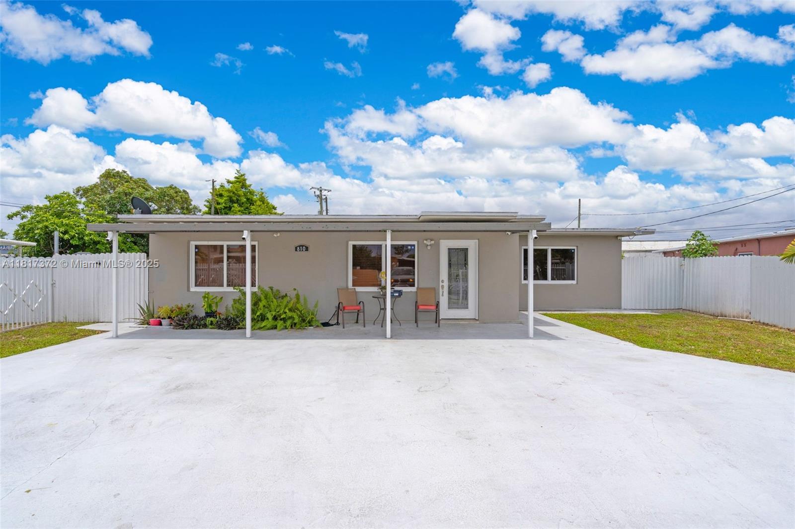 Homes for sale in Hialeah, FL | 810 E 9Th Pl, Hialeah, FL 33010 | MLS# A11817372