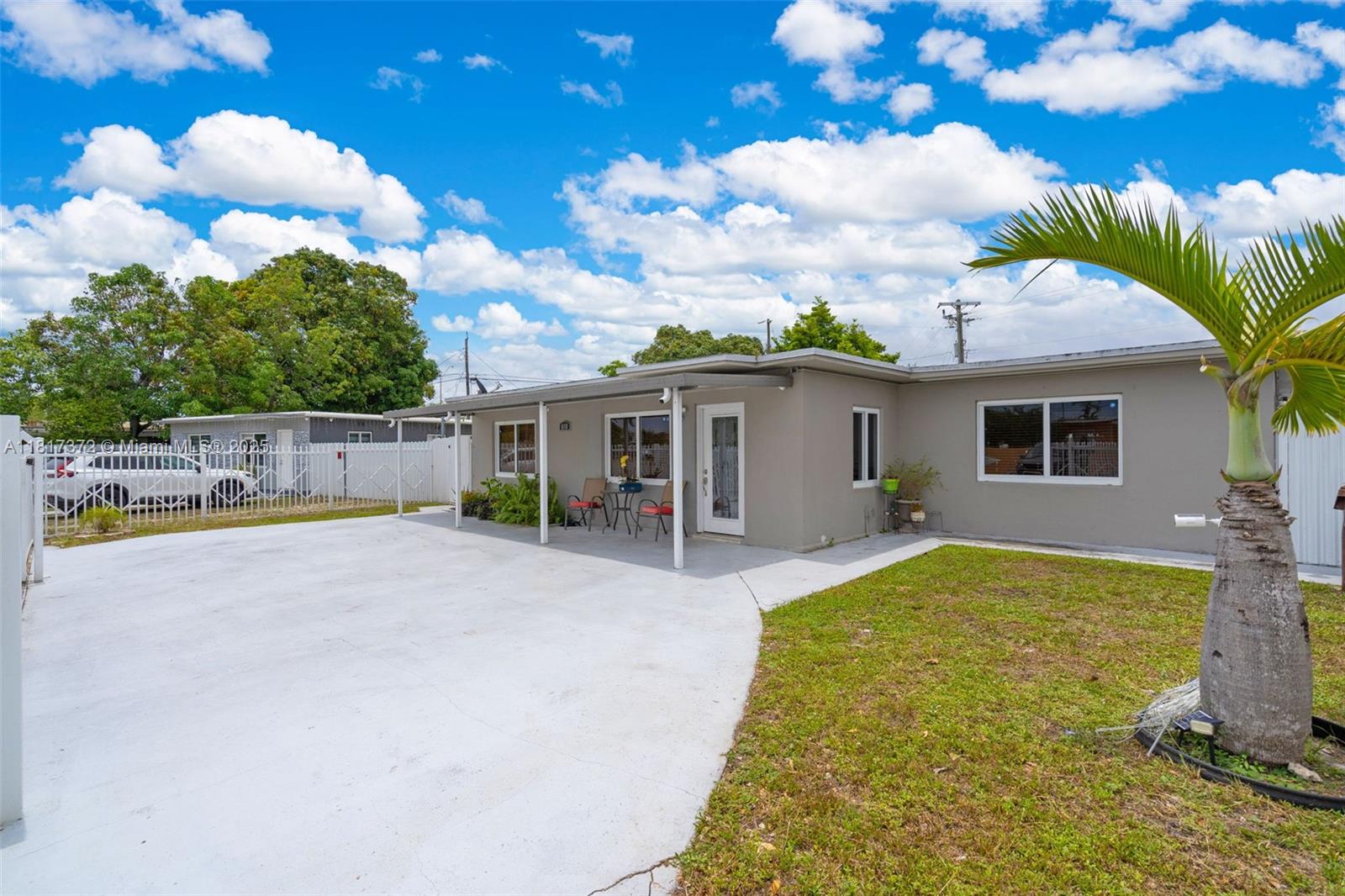 Homes for sale in Hialeah, FL | 810 E 9Th Pl, Hialeah, FL 33010 | MLS# A11817372