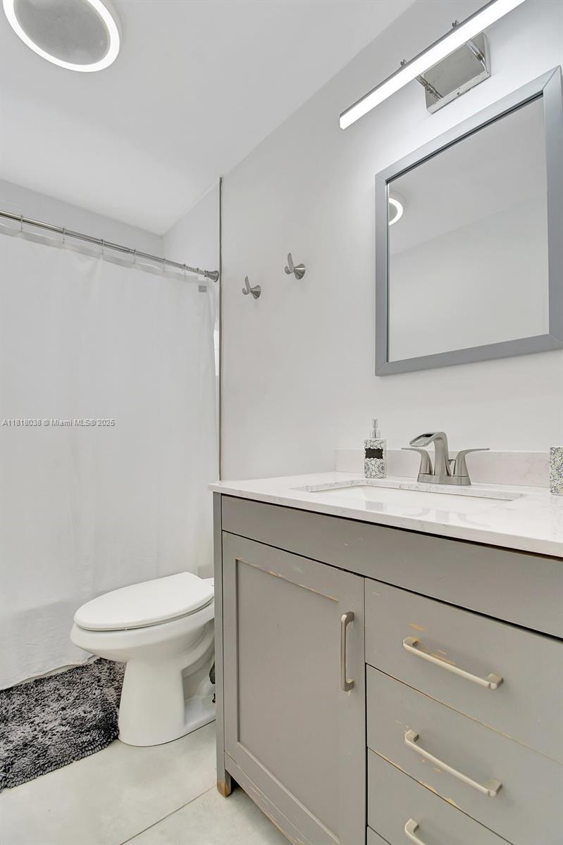 6541 Mckinley St, Hollywood, Florida image 19