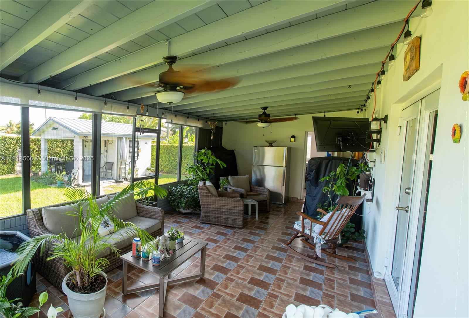 11206 SW 1st St, Sweetwater, Florida image 13