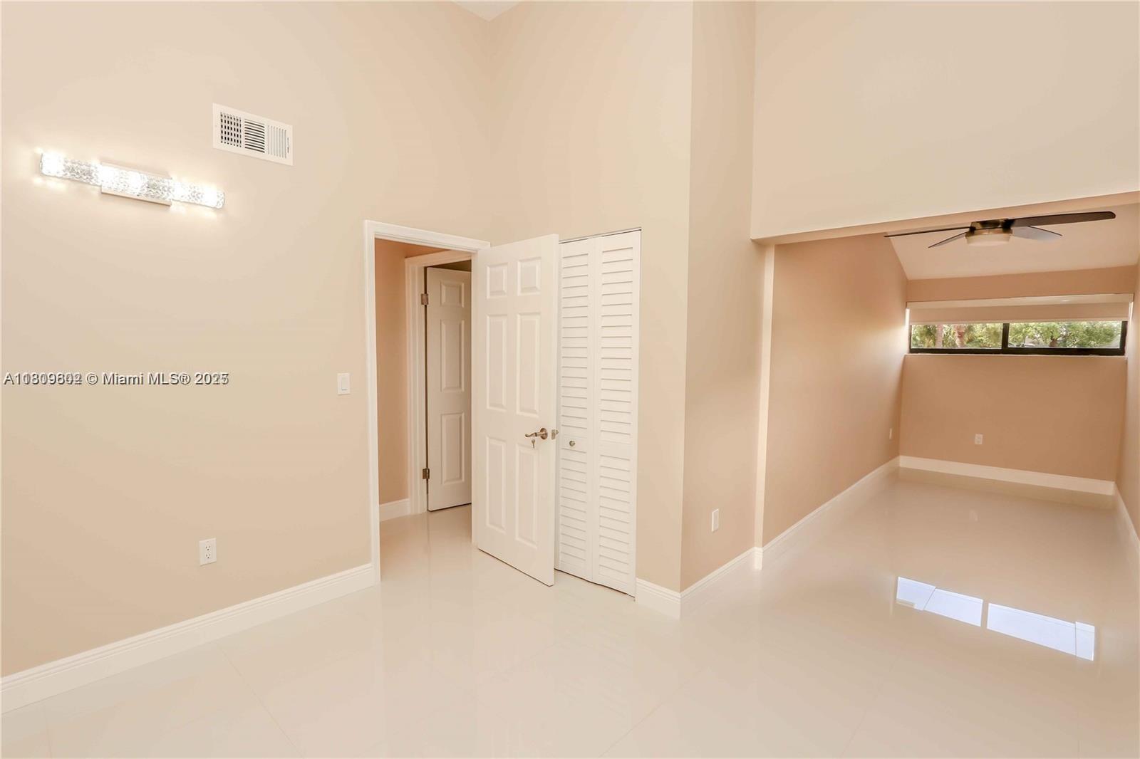 Residential, Sunny Isles Beach, Florida image 12