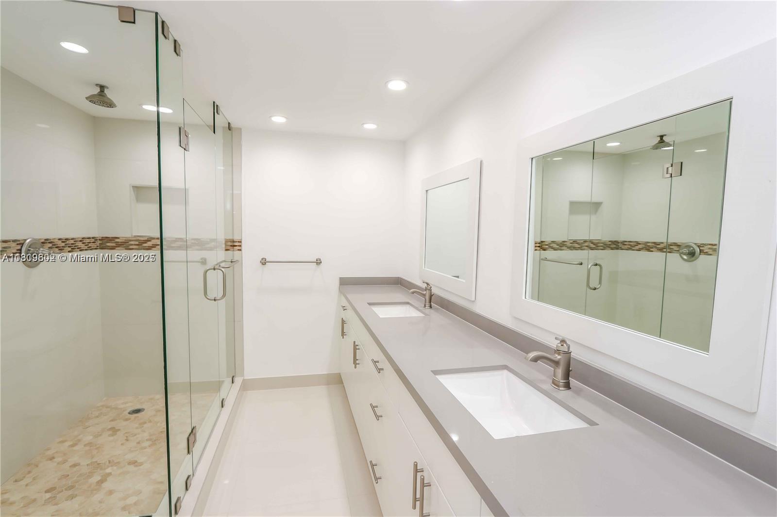 Residential, Sunny Isles Beach, Florida image 18