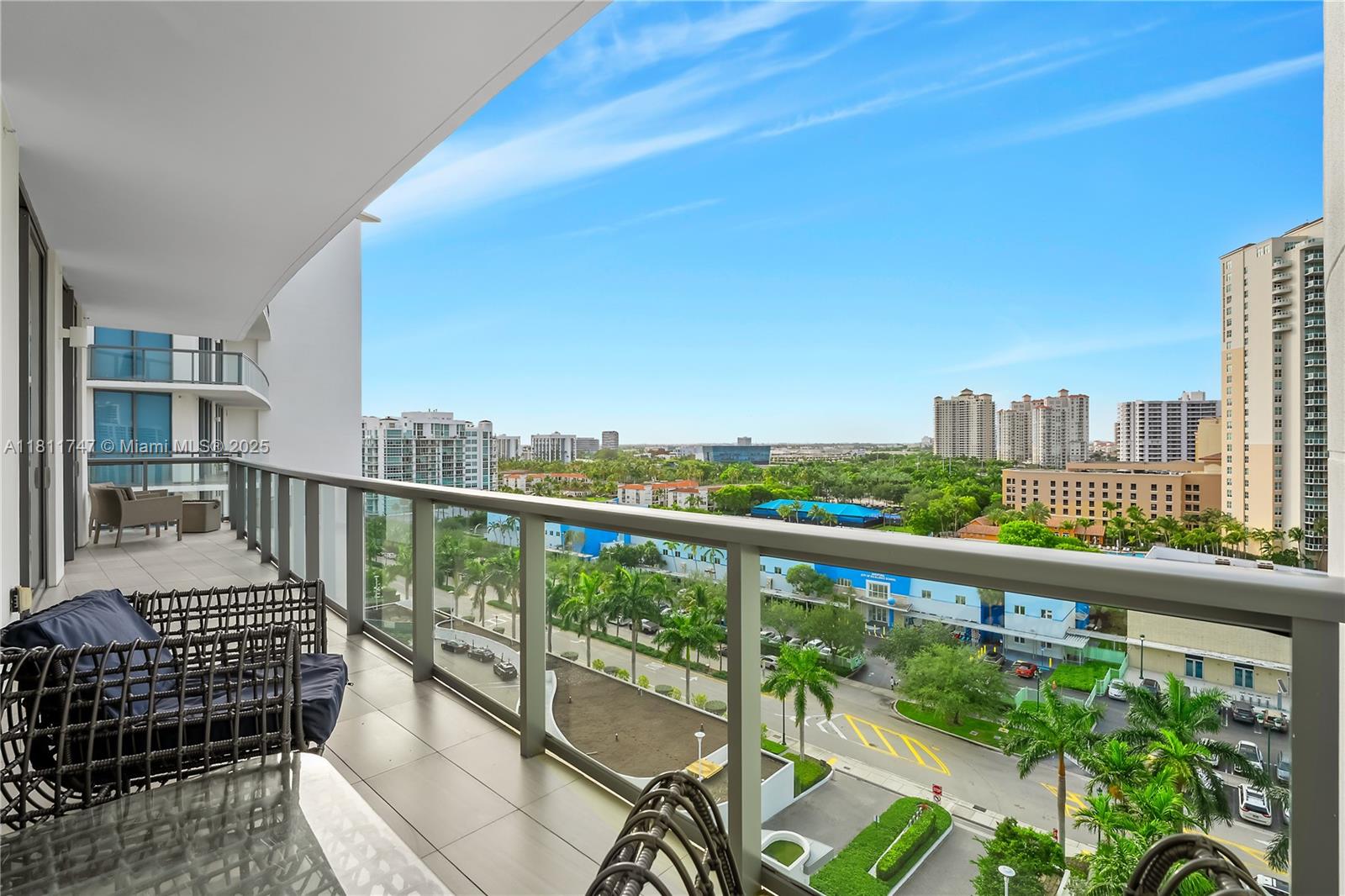 3300 NE 188th St #909, Aventura, Florida image 25