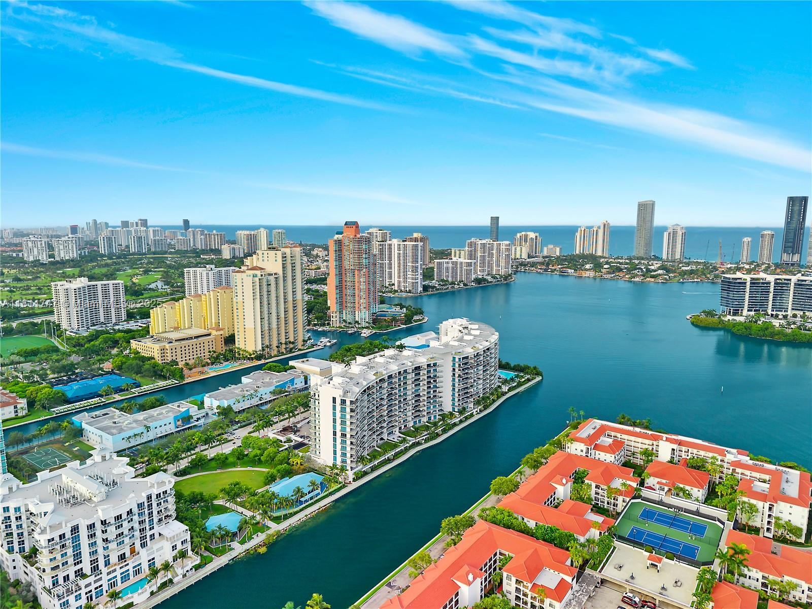 3300 NE 188th St #909, Aventura, Florida image 37