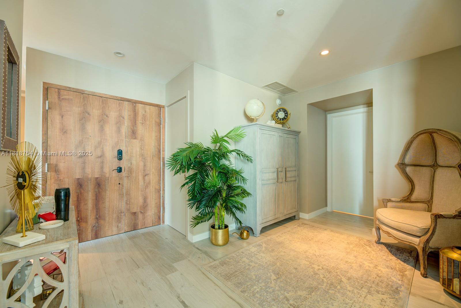 Condo for Rent in Miami, FL