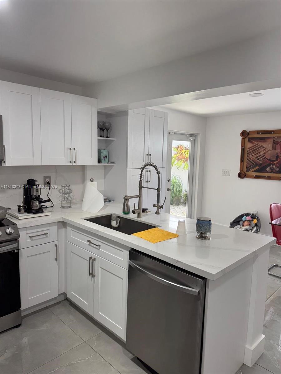 1520 SW 48th Ave, Fort Lauderdale, Florida image 22