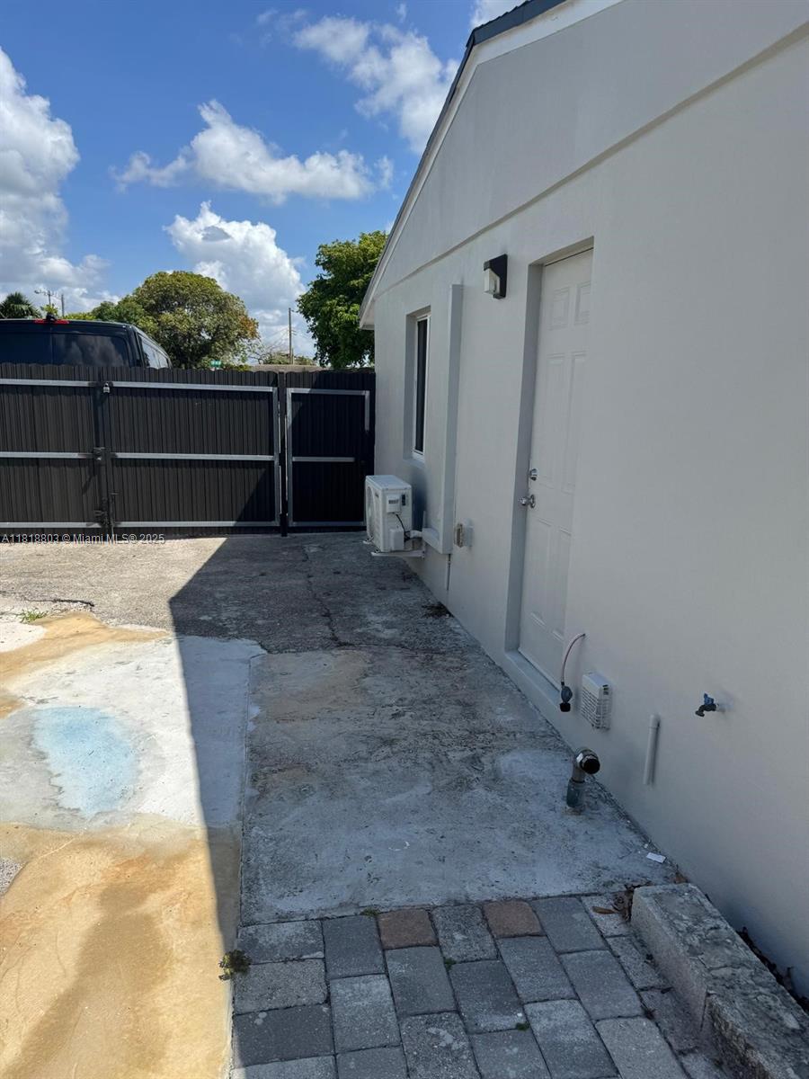 1520 SW 48th Ave, Fort Lauderdale, Florida image 45