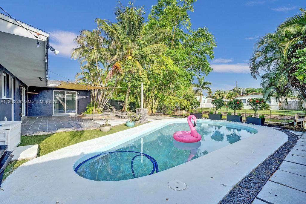 2700 SW 18th St, Fort Lauderdale, Florida image 34