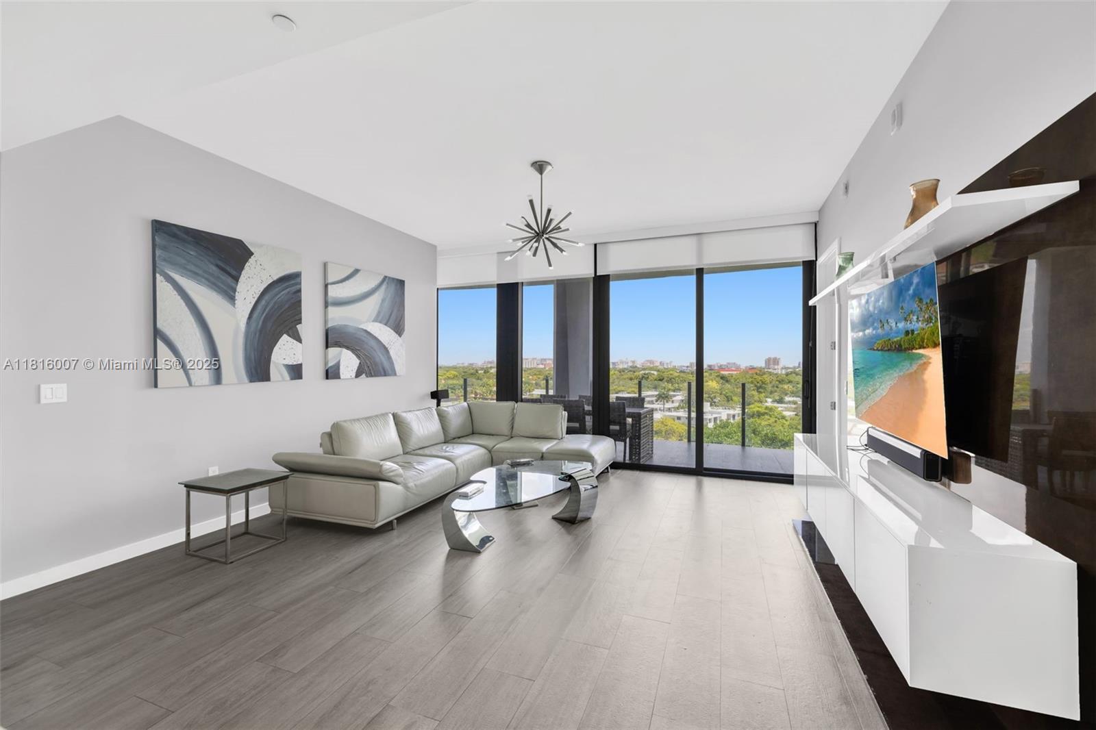Condo for Rent in Miami, FL