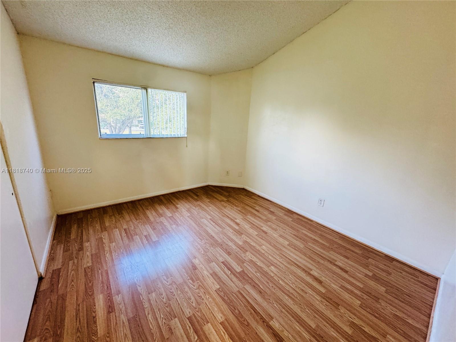 3445 NW 44th St #201, Oakland Park, Florida image 16