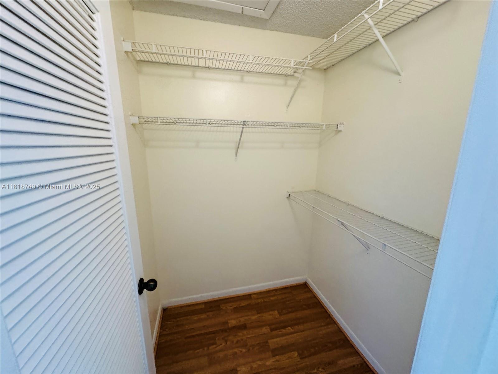3445 NW 44th St #201, Oakland Park, Florida image 24
