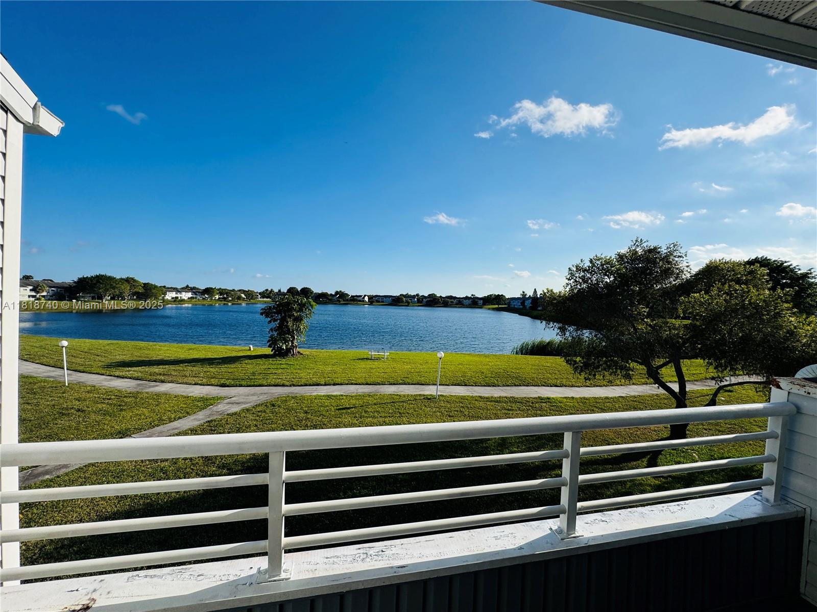 3445 NW 44th St #201, Oakland Park, Florida image 5