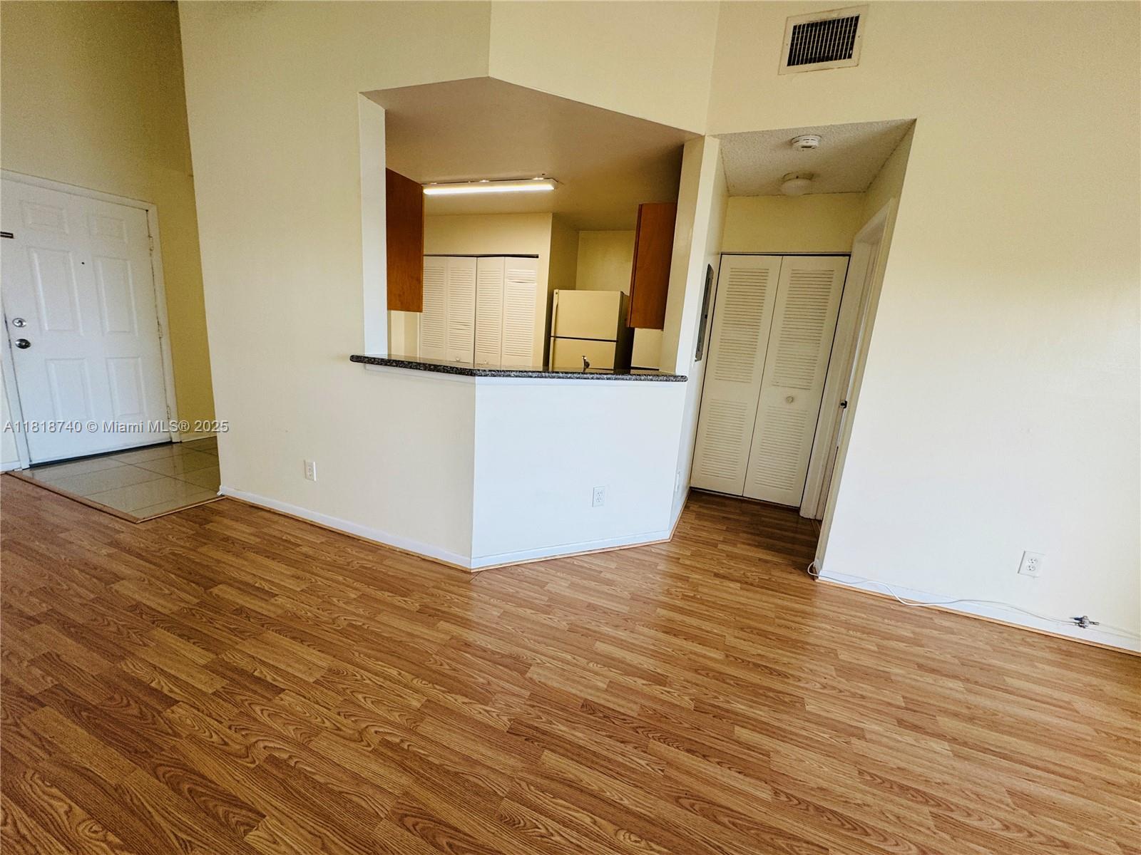 3445 NW 44th St #201, Oakland Park, Florida image 6