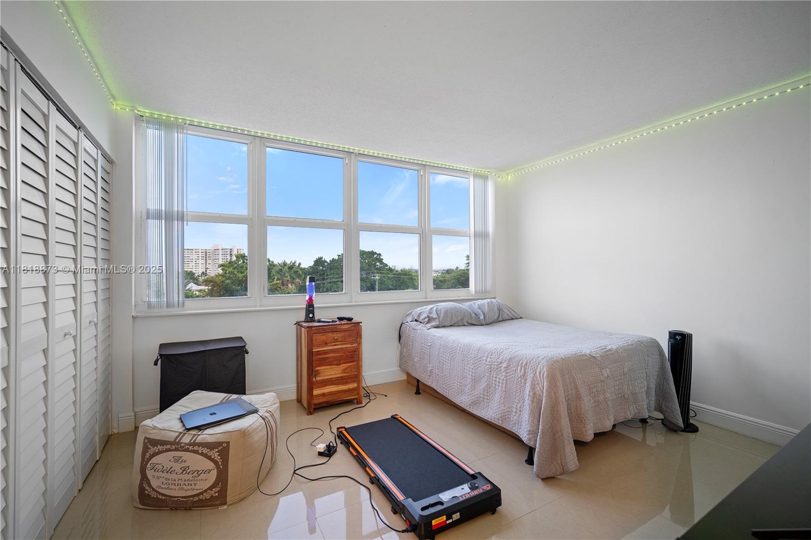 2150 Sans Souci Blvd #C502, North Miami, Florida image 12