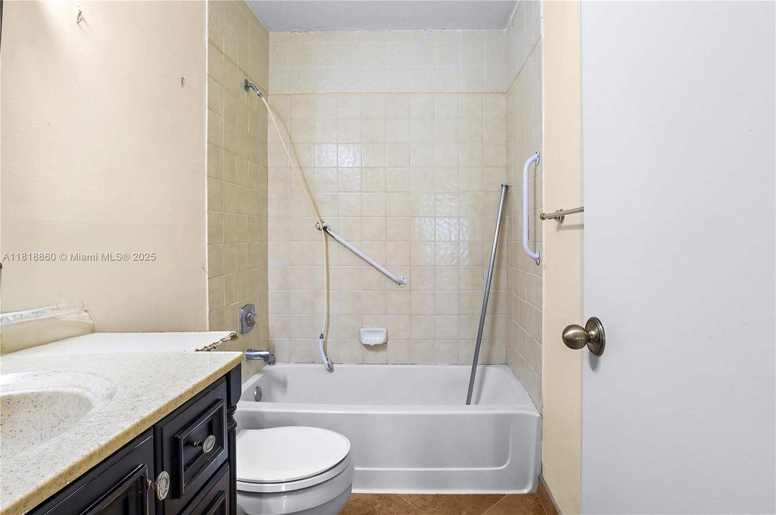 8663 Spring Valley Dr, Boynton Beach, Florida image 16
