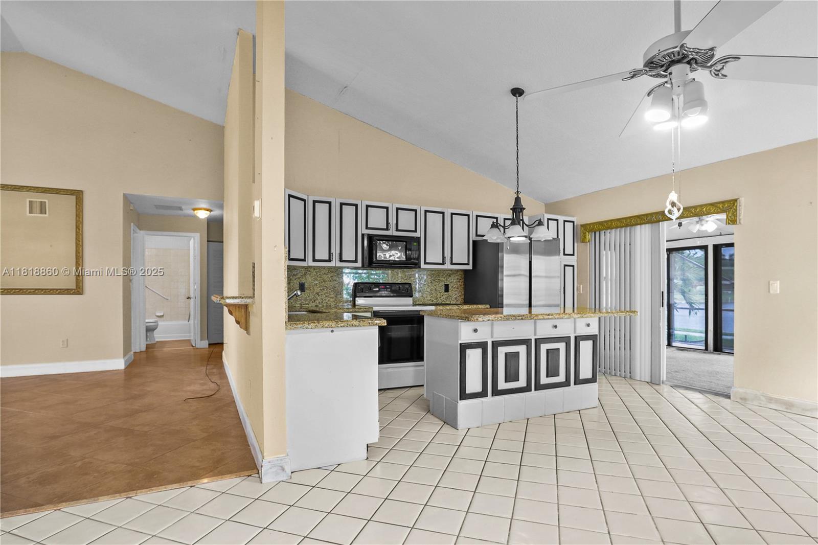 8663 Spring Valley Dr, Boynton Beach, Florida image 30