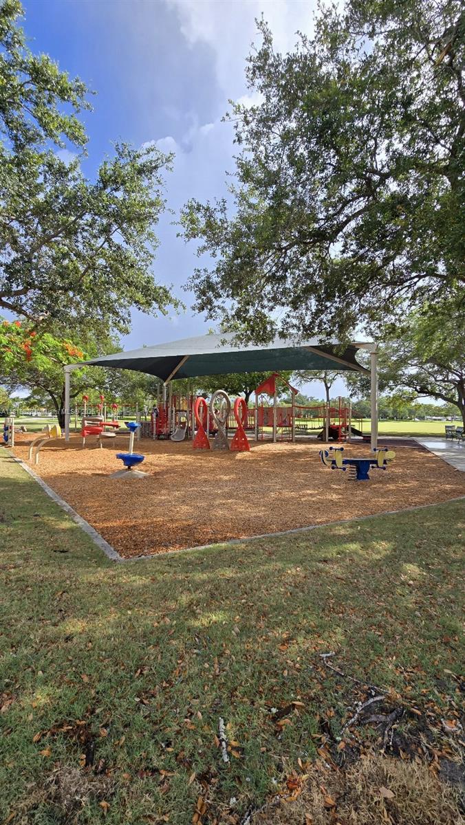 8005 SW 89th St, Miami, Florida image 37