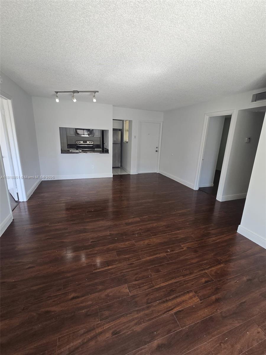 9808 Hammocks Blvd #203-23, Miami, Florida image 43