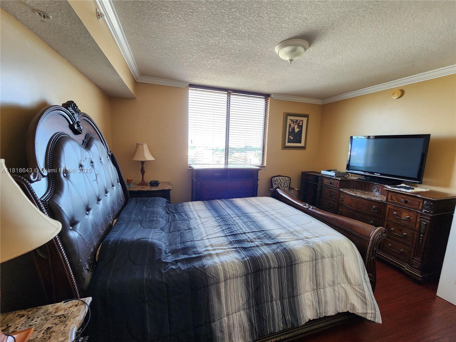 4242 NW 2nd St #1202, Miami, Florida image 26