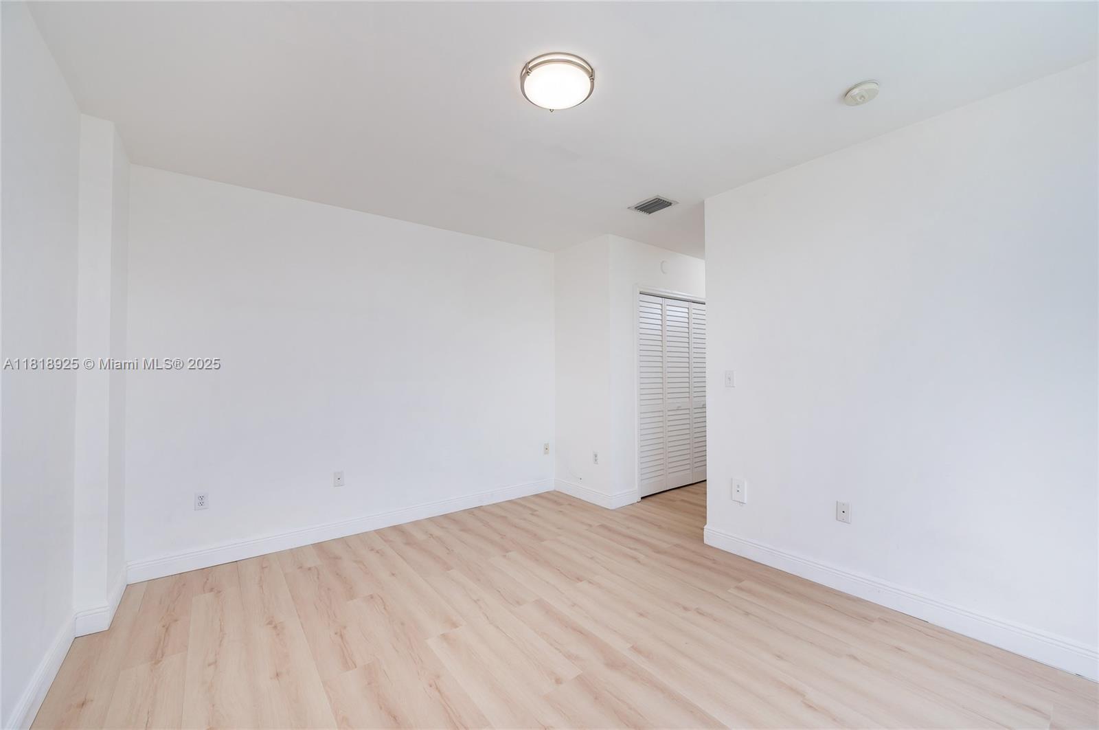 2400 SW 27th Ave #402, Miami, Florida image 27
