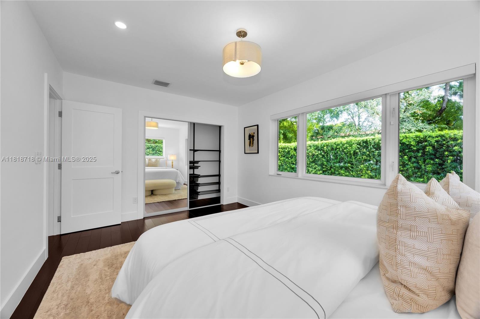 840 Algeria Ave, Coral Gables, Florida image 17