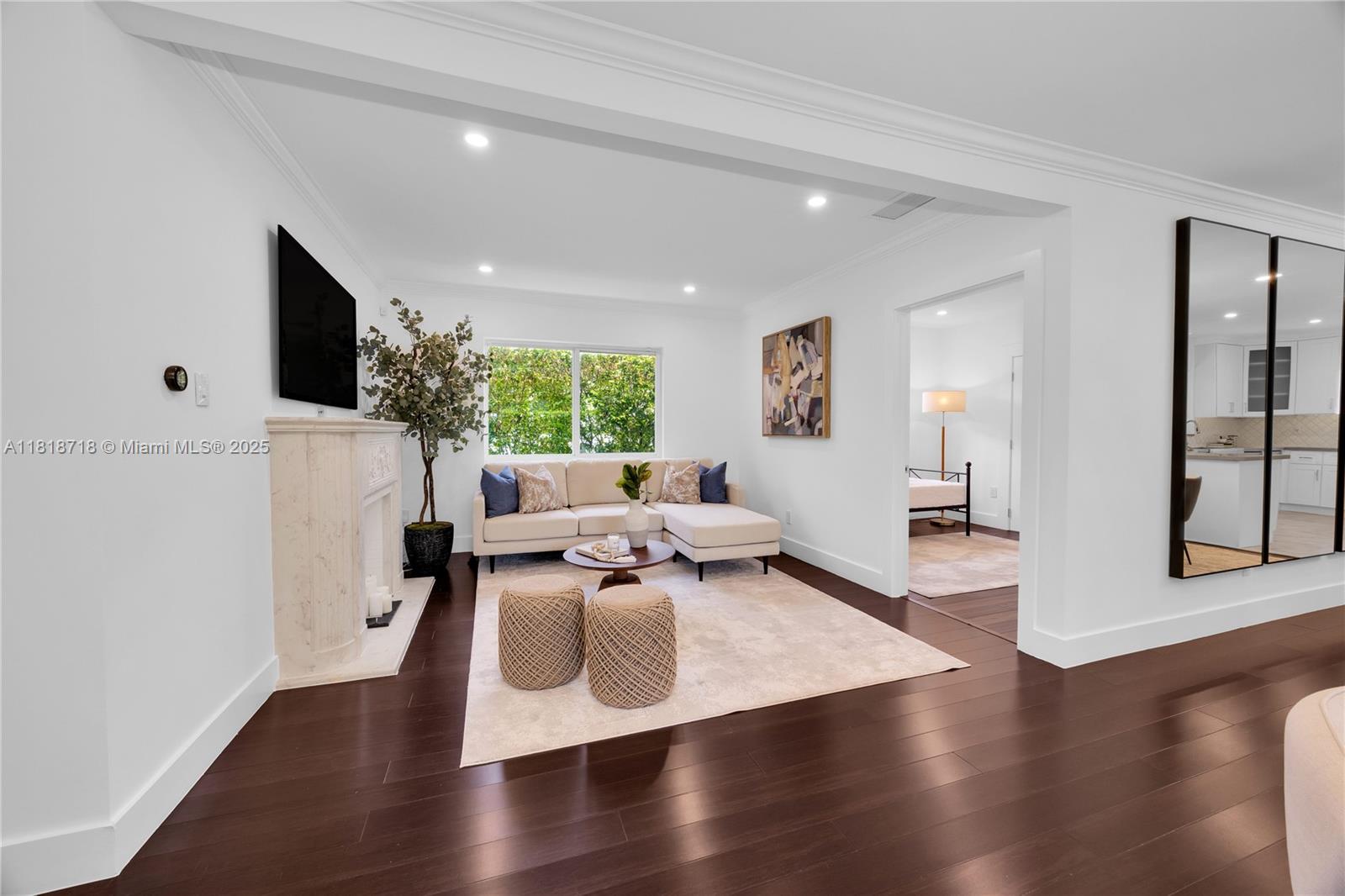 840 Algeria Ave, Coral Gables, Florida image 9