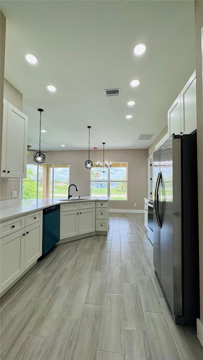 1115 W Leader Street, La Belle, Florida image 13