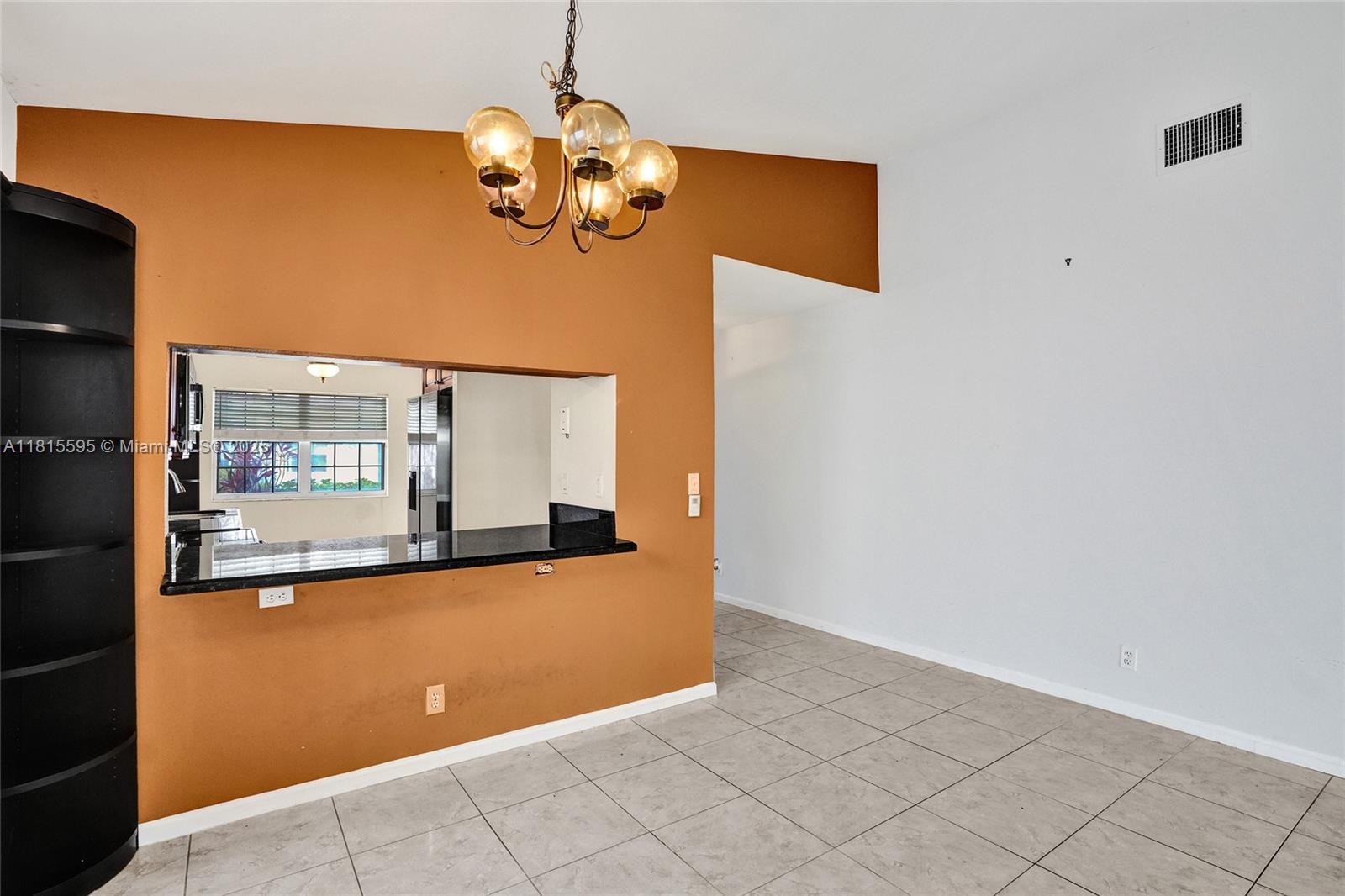 9601 NW 8th Cir, Plantation, Florida image 13
