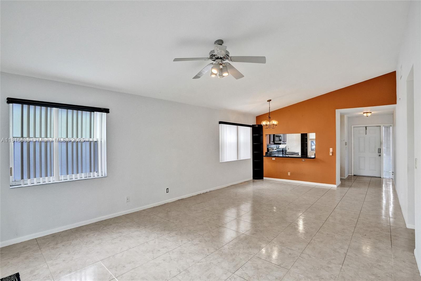 9601 NW 8th Cir, Plantation, Florida image 14