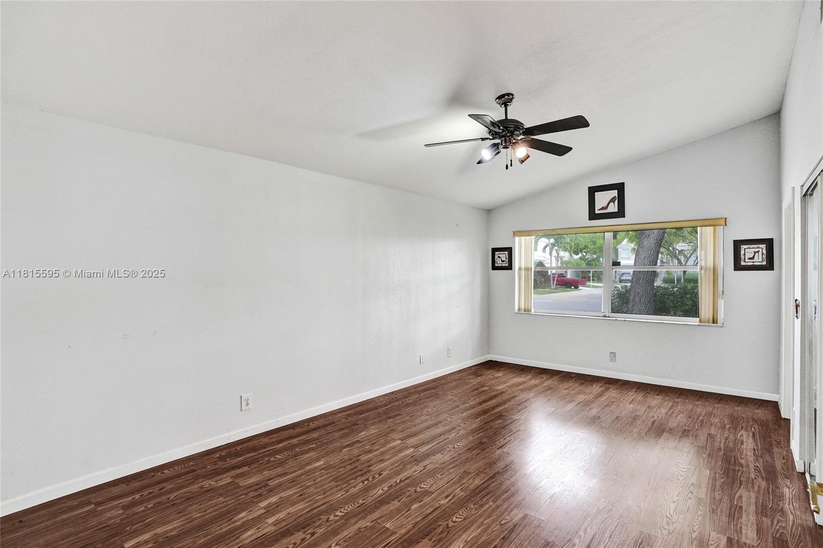 9601 NW 8th Cir, Plantation, Florida image 22