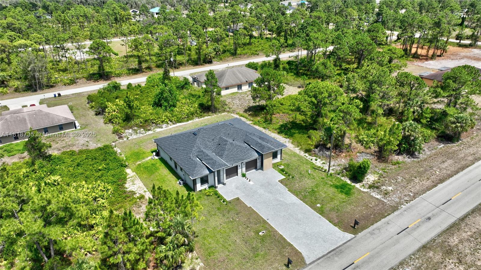 857/859 Eisenhower Blvd, Lehigh Acres, Florida image 3