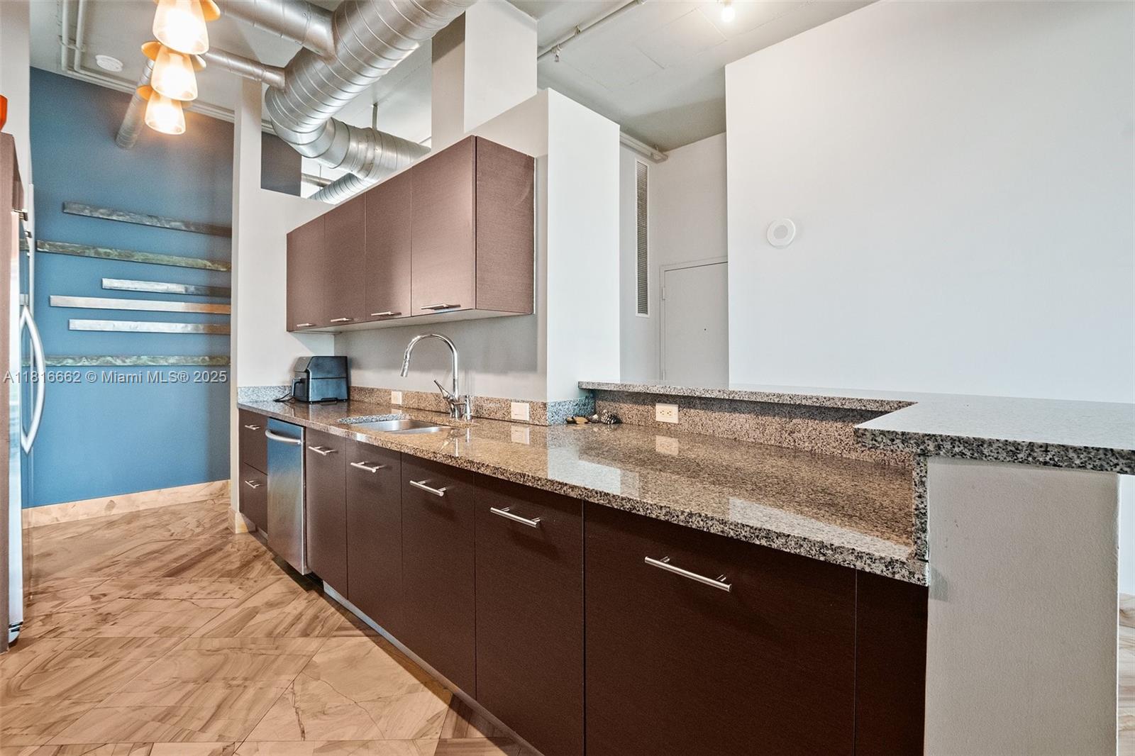 3029 NE 188th St #821, Aventura, Florida image 13