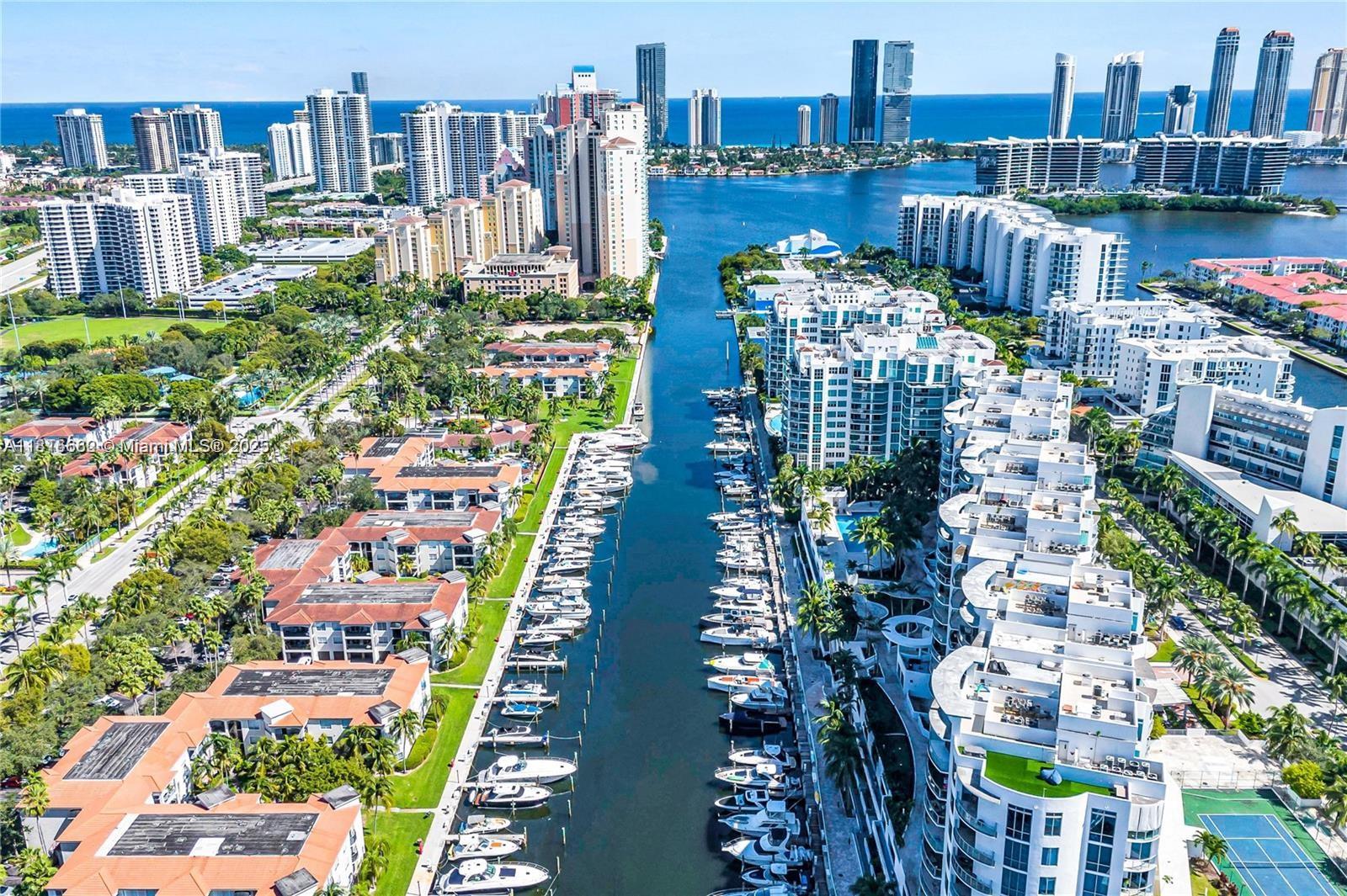 3029 NE 188th St #821, Aventura, Florida image 2