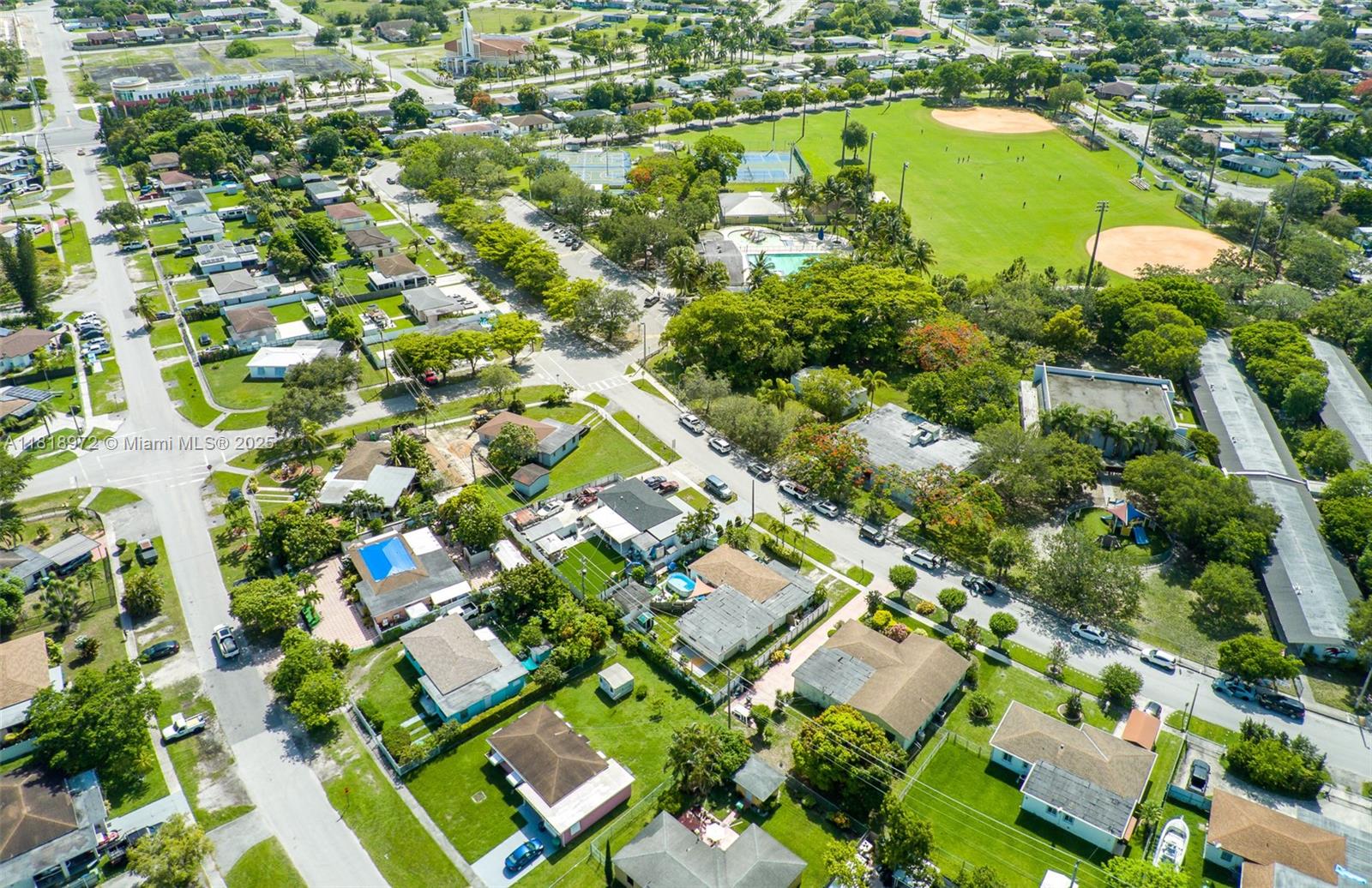 Homes for sale in Miami, FL | 14321 Boggs Dr, Miami, FL 33176 | MLS# A11818972