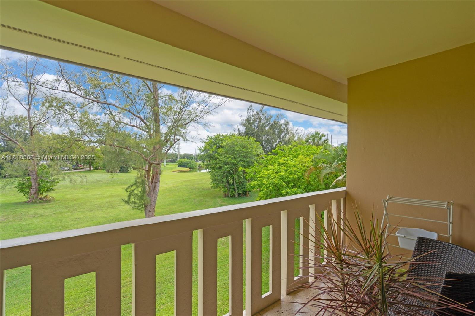 7430 Miami Lakes Dr #E301, Miami Lakes, Florida image 20