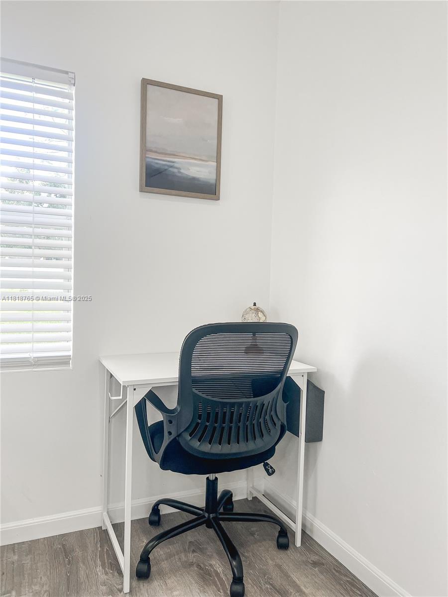 Residentialincome, Miami, Florida image 14