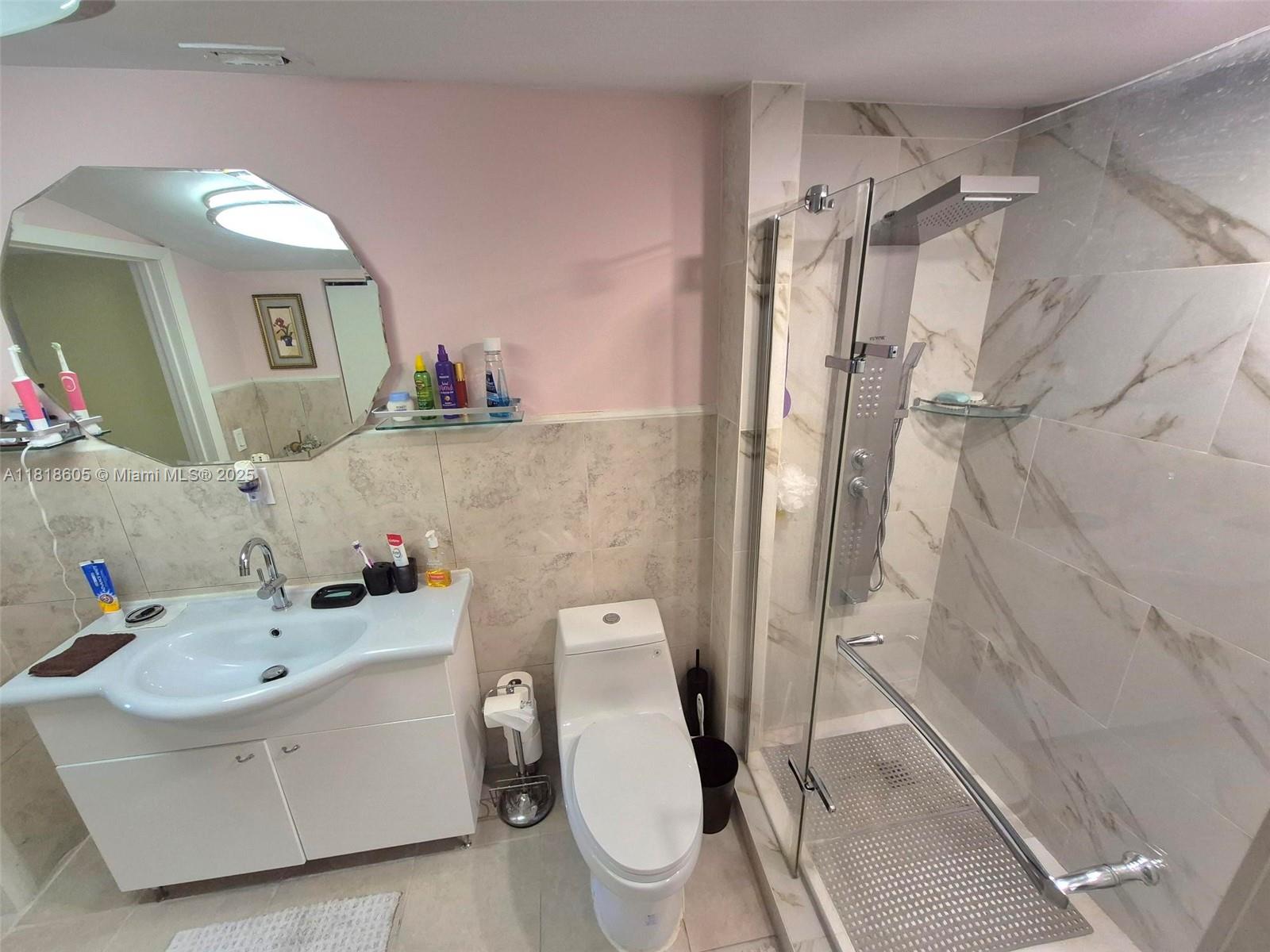5930 N Farragut Dr, Hollywood, Florida image 19