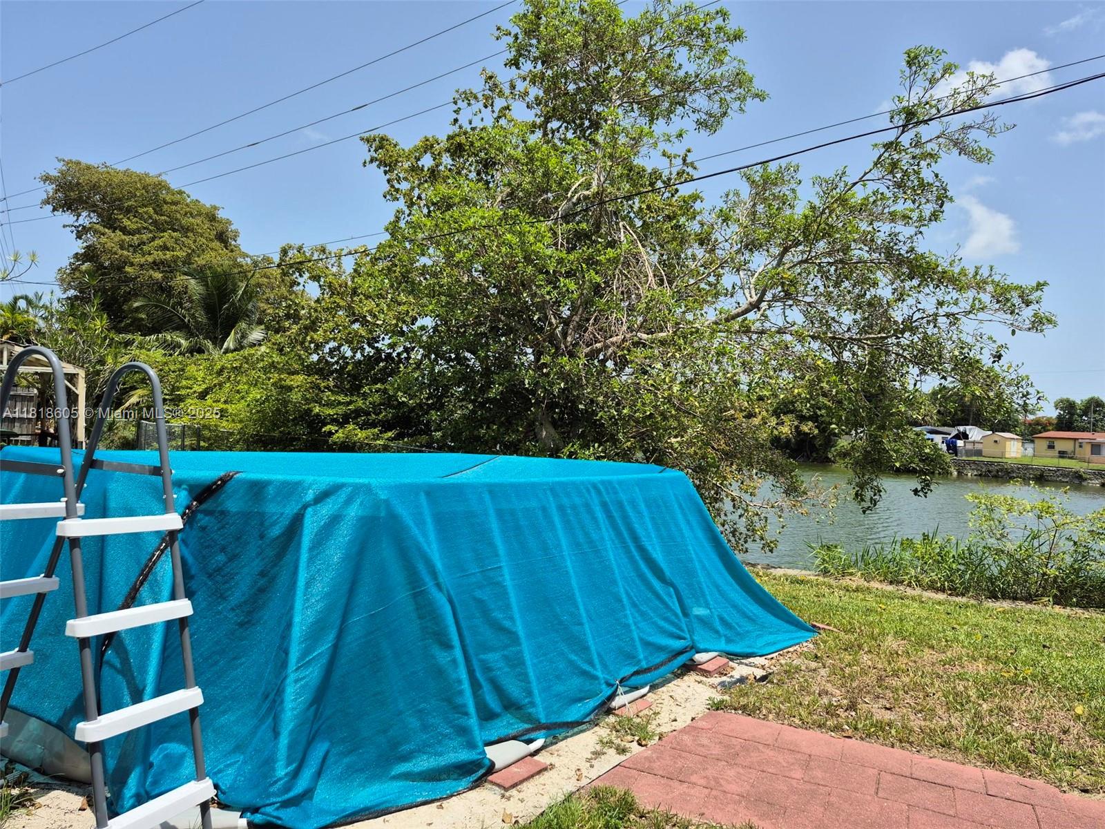 5930 N Farragut Dr, Hollywood, Florida image 31