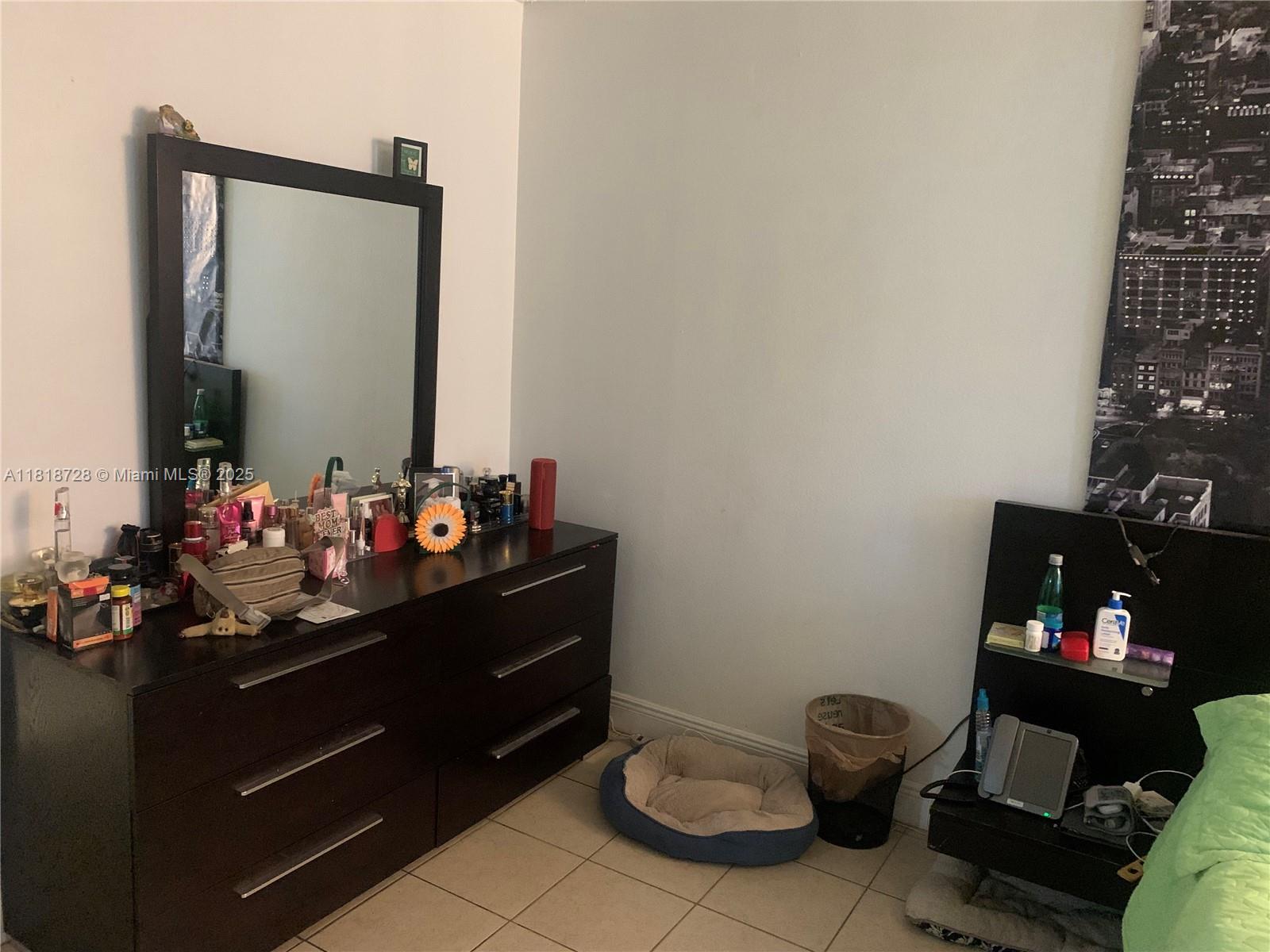 Residential, Hialeah, Florida image 10