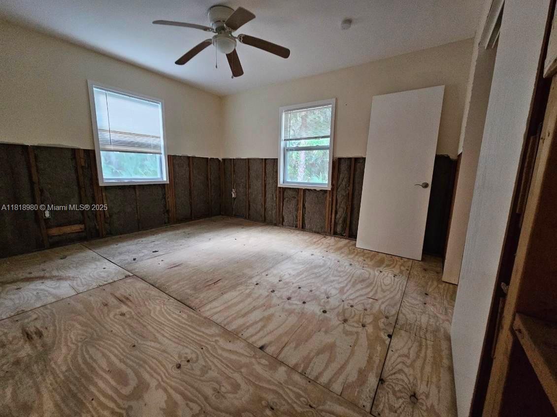 Residential, Crystal River, Florida image 13