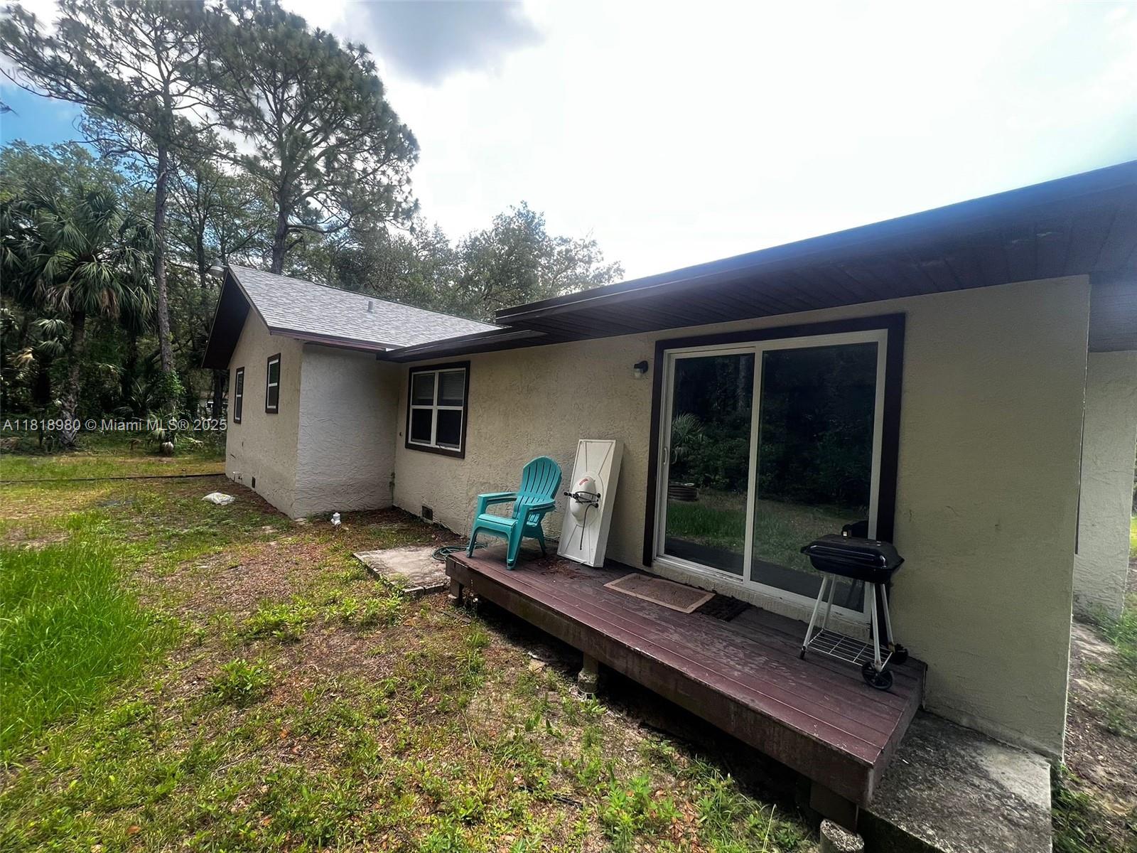 Residential, Crystal River, Florida image 27