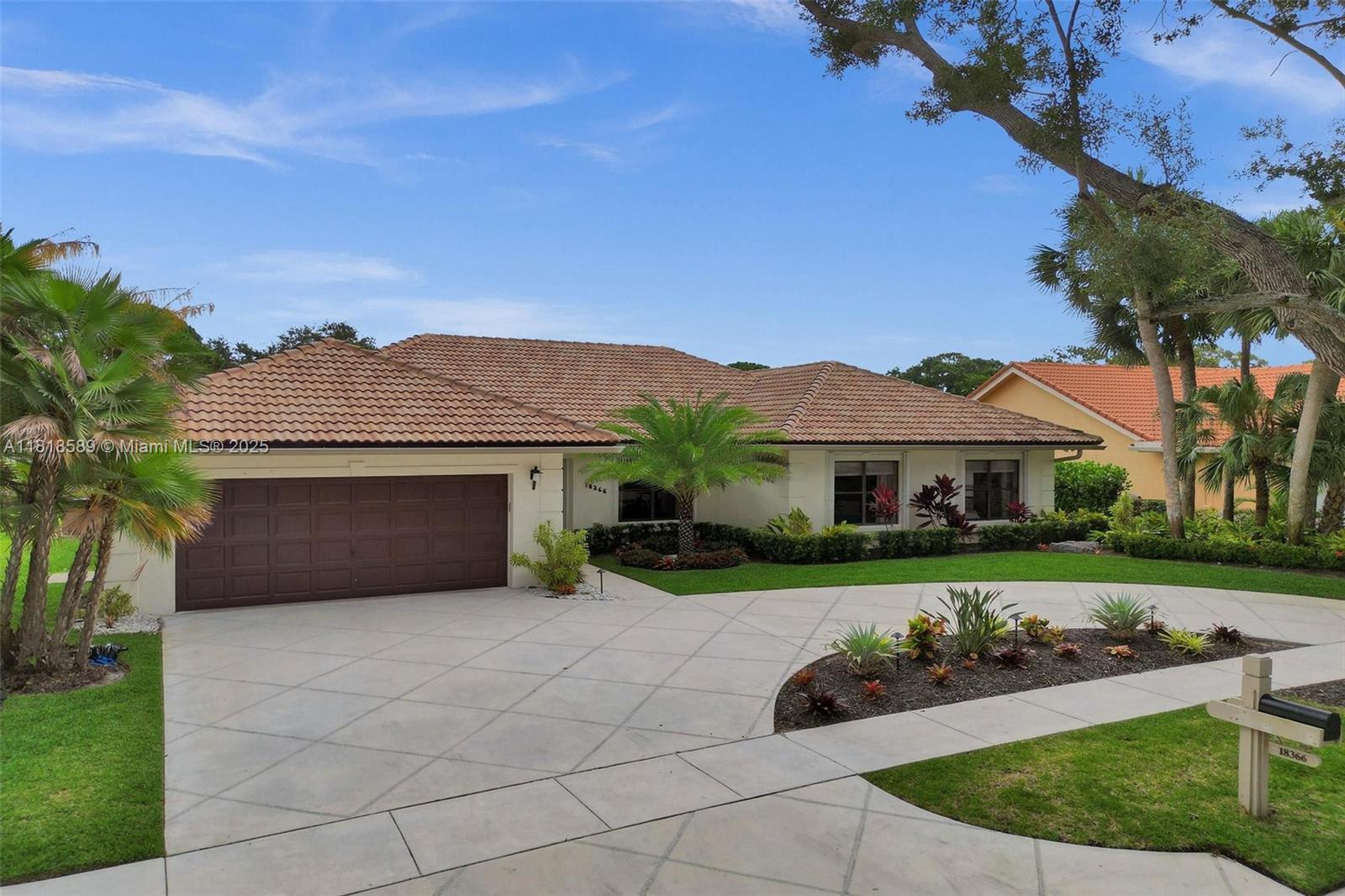 18366 Lake Bend Dr, Jupiter, Florida image 41