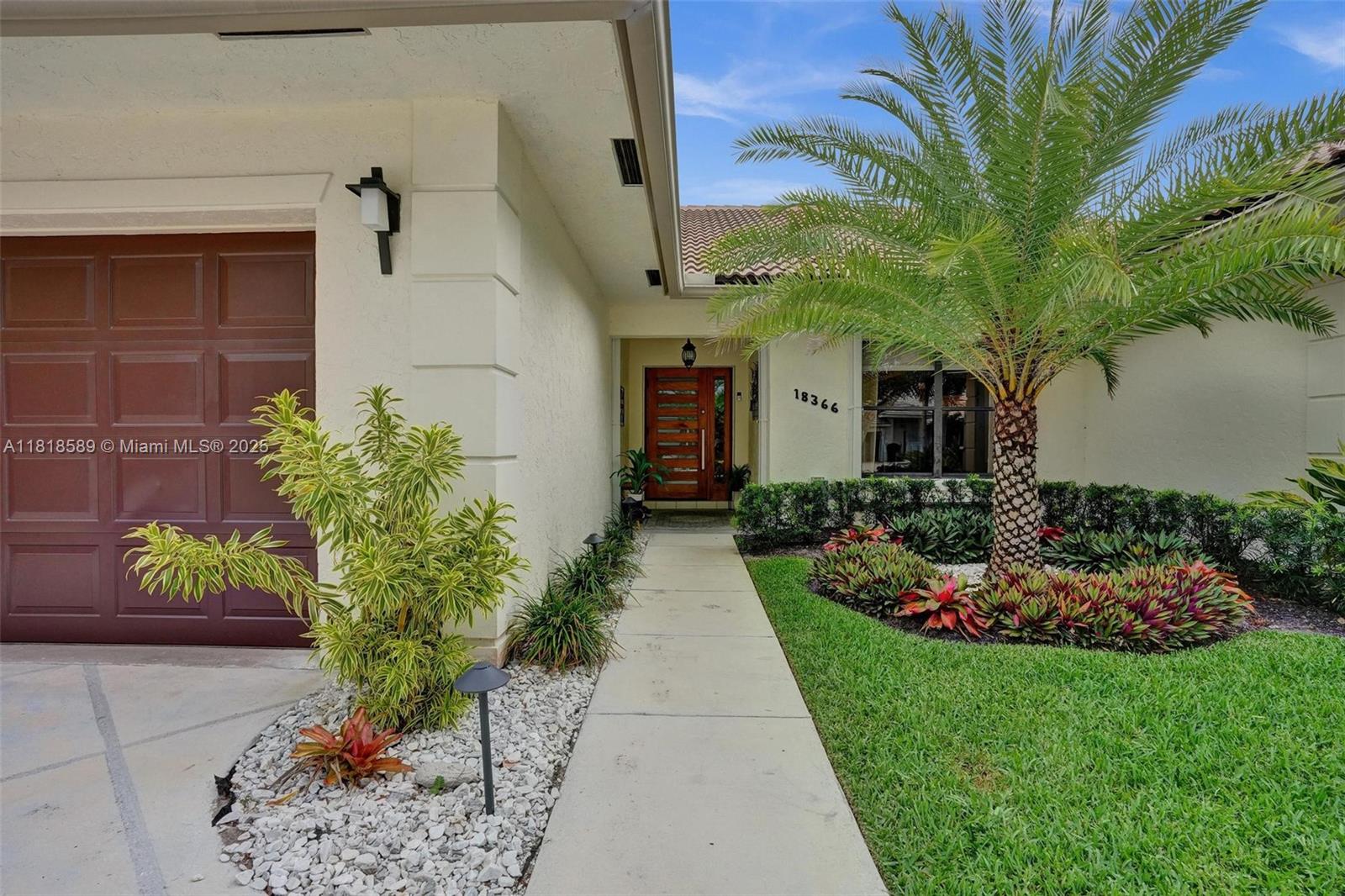18366 Lake Bend Dr, Jupiter, Florida image 46