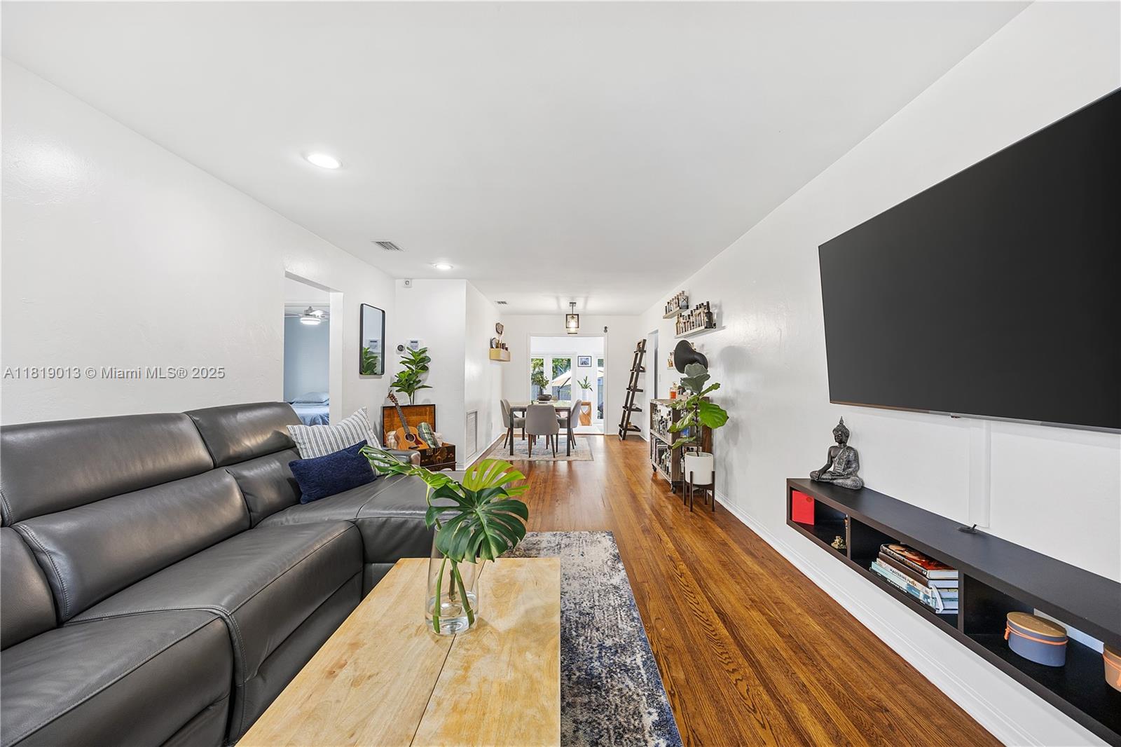 Property photo # 2