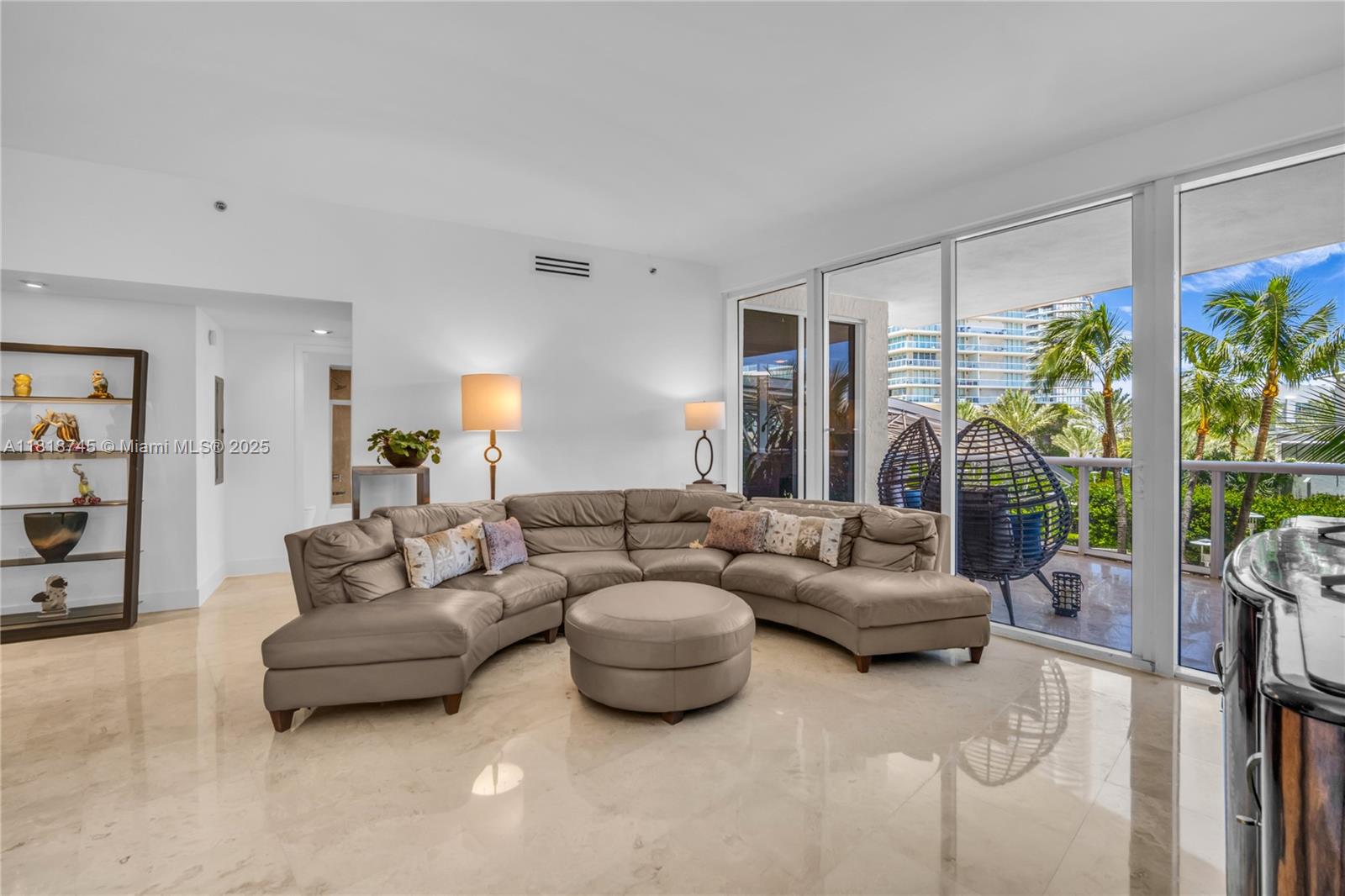 400 Alton Rd #407, Miami Beach, Florida image 22
