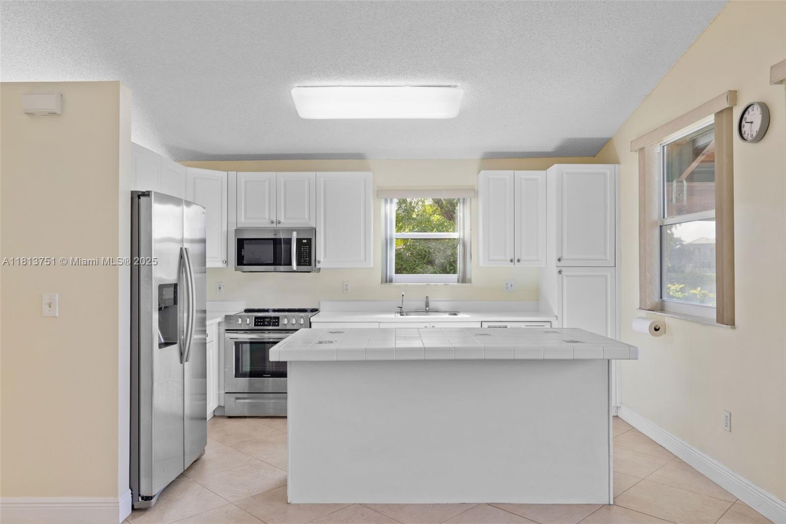 15696 NW 12th Mnr, Pembroke Pines, Florida image 19