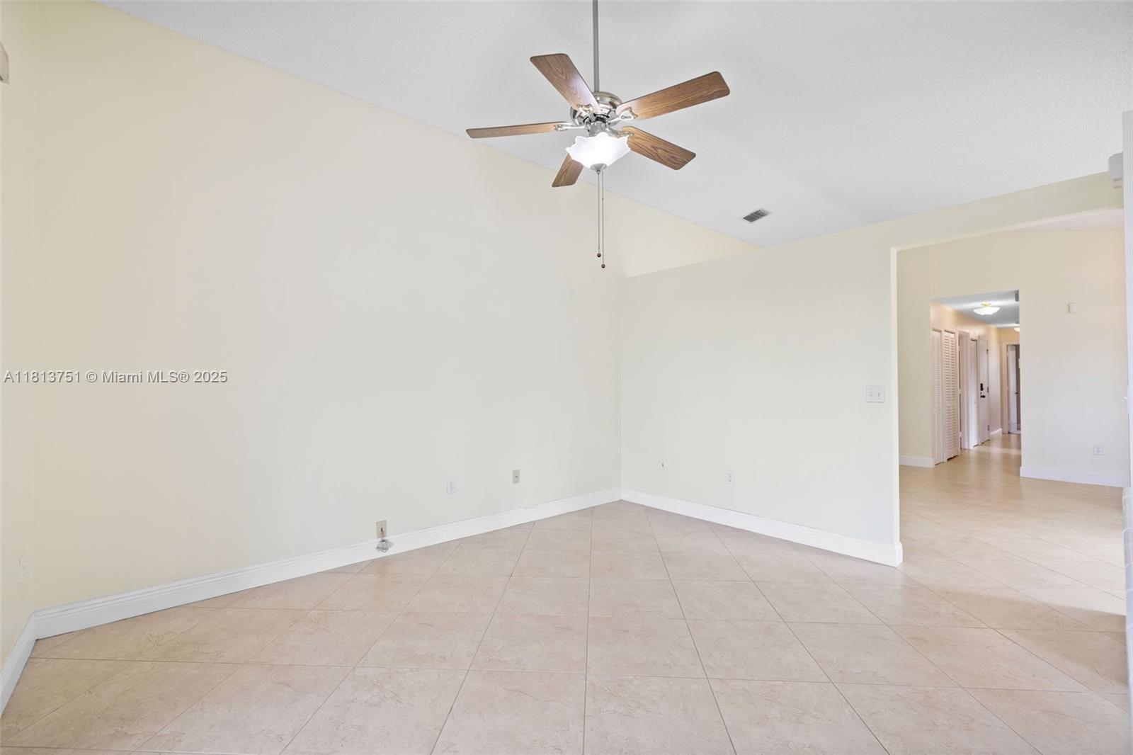 15696 NW 12th Mnr, Pembroke Pines, Florida image 22