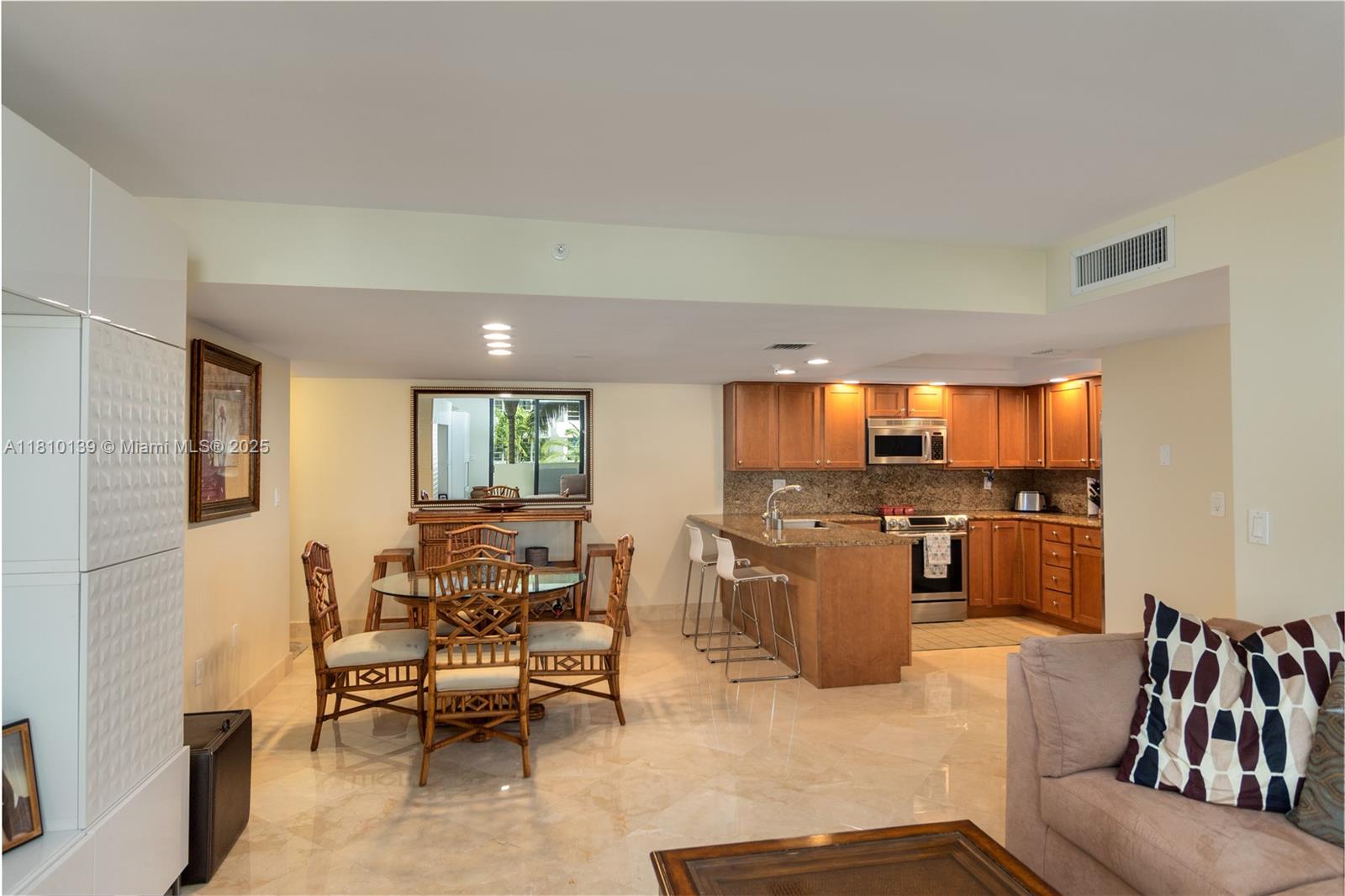 1623 Collins Ave #509, Miami Beach, Florida image 5