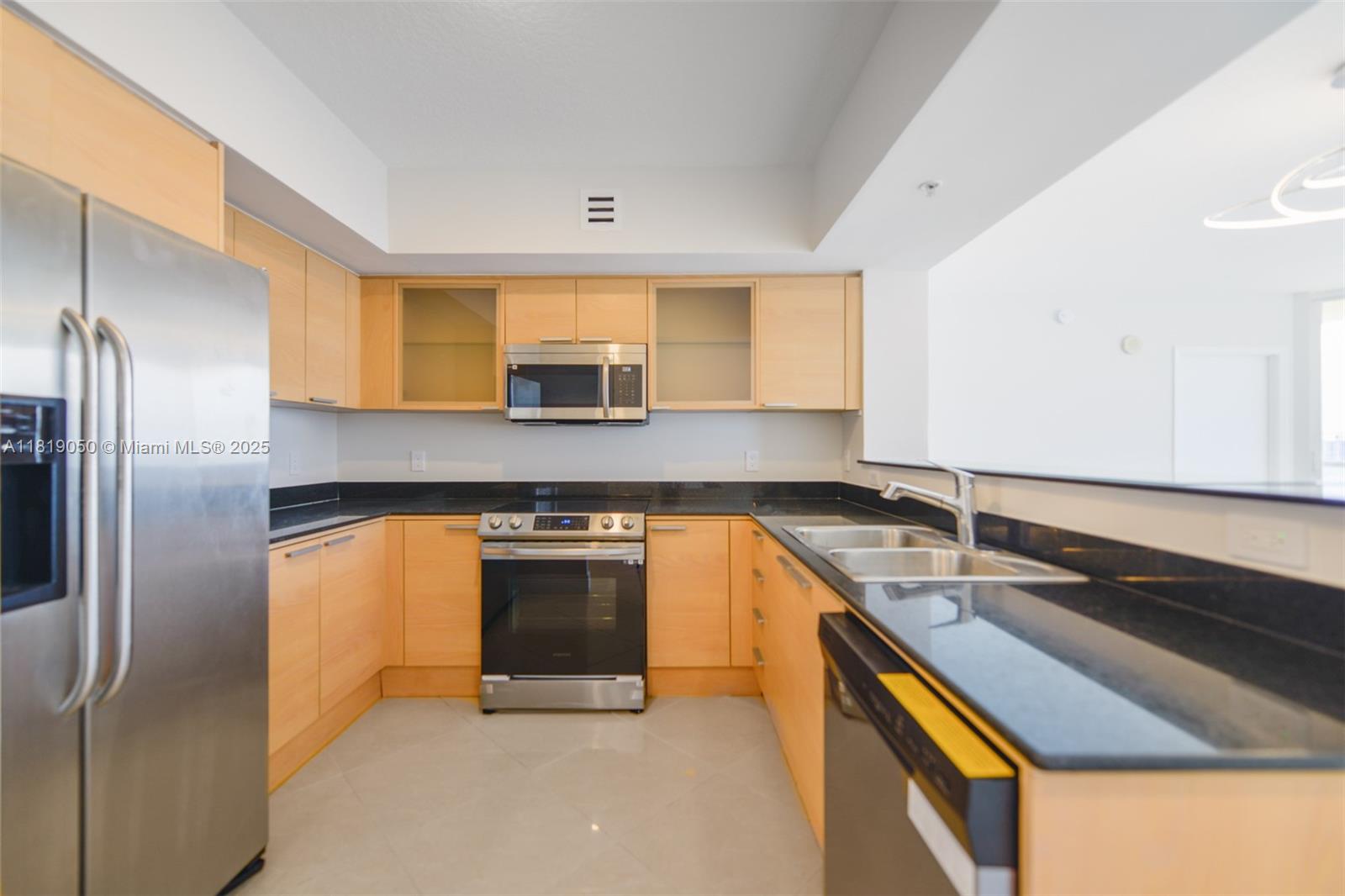Property photo # 9