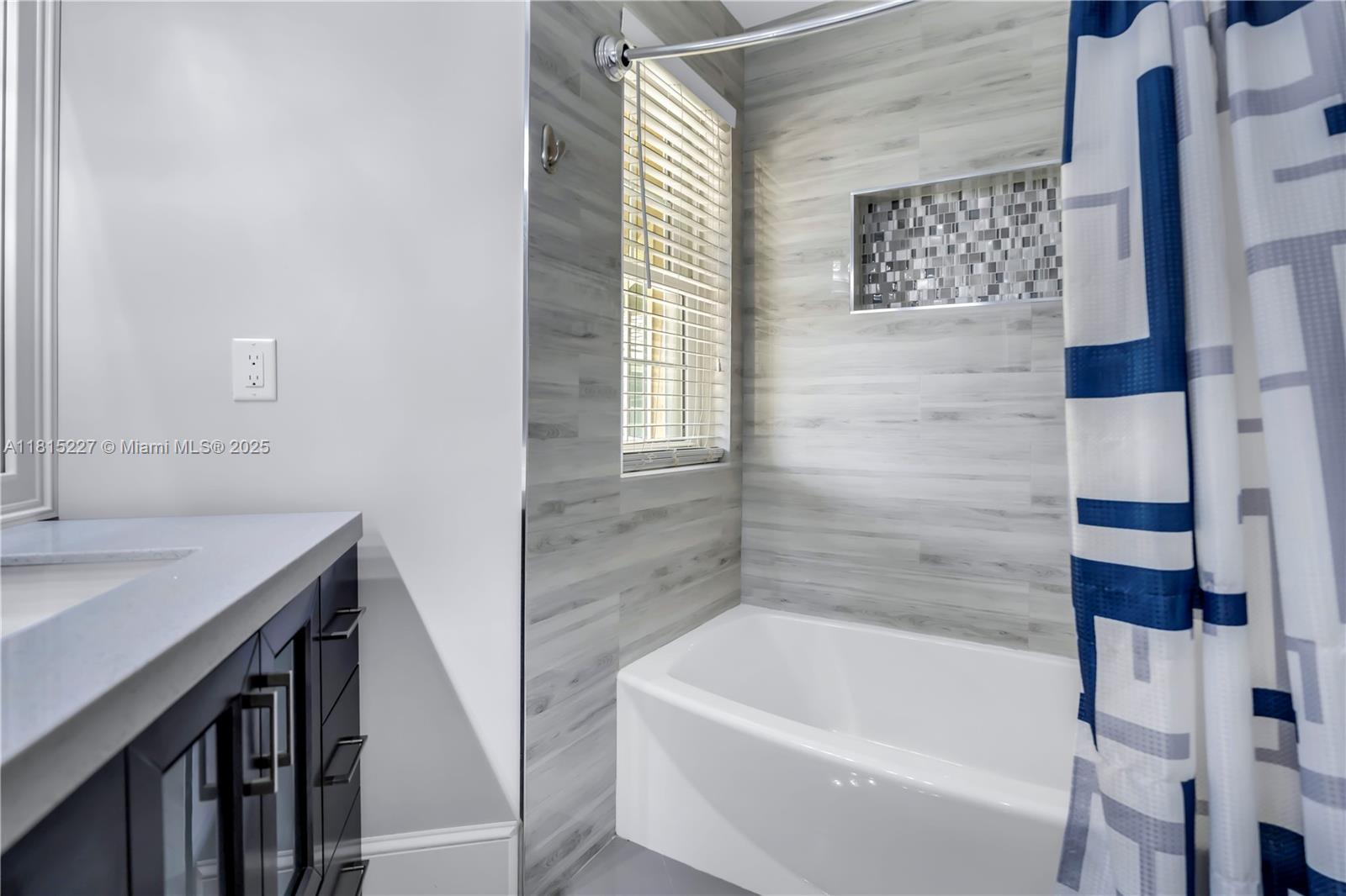 16217 NW 20th St, Pembroke Pines, Florida image 32